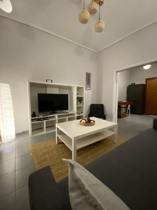 Elia'S Boutique Apartment Sparta Dış mekan fotoğraf